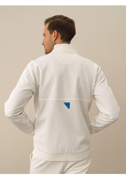 Erkek Kırık Beyaz Pamuk Dokulu Regular Fit Sweatmont fırsatları