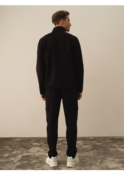 Erkek Siyah Pamuk Dokulu Regular Fit Sweatmont indirimleri