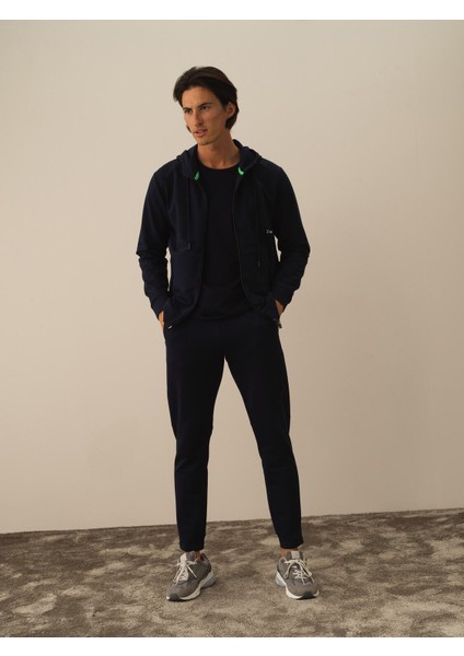 Erkek Lacivert Pamuk Dokulu Slim Fit Sweatmont