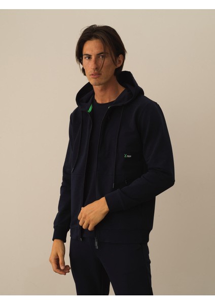 Erkek Lacivert Pamuk Dokulu Slim Fit Sweatmont fiyatları