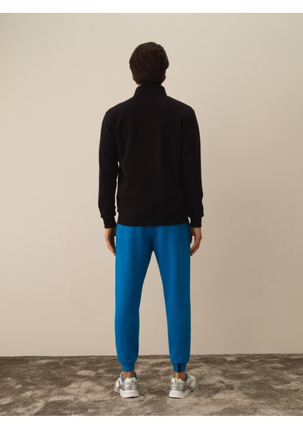 Erkek Siyah Pamuk Dokulu Regular Fit Sweatmont fırsatları