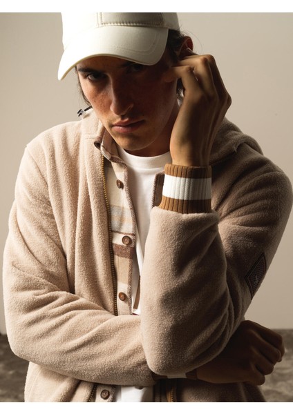 Erkek Bej Pamuk Dokulu Regular Fit Sweatmont modelleri