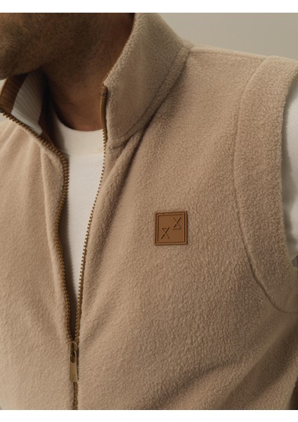 Erkek Bej Pamuk Dokulu Regular Fit Yelek modelleri