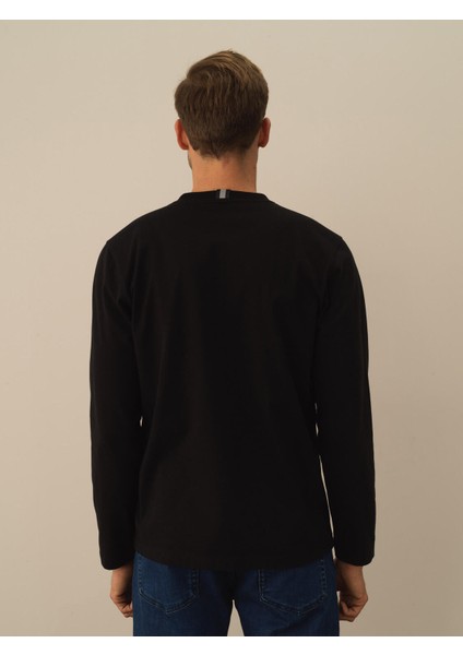 Erkek Siyah Pamuk Dokulu Regular Fit Uzun Kollu Tişört modelleri