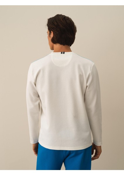 Erkek Kırık Beyaz Pamuk Dokulu Regular Fit Uzun Kollu Tişört modelleri