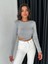 Cut Out Zincir Detaylı Crop Triko Bluz 1