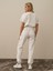 Kadın Kırık Beyaz Pamuk Dokulu Regular Fit Sweat Pantolon 4