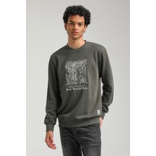 New World Polo Bisiklet Yaka Haki Slim Fit Sweatshirt 23FWM60153