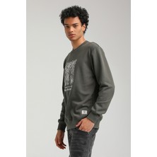 New World Polo Bisiklet Yaka Haki Slim Fit Sweatshirt 23FWM60153