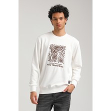 New World Polo Bisiklet Yaka Ekru Slim Fit Sweatshirt 23FWM60153