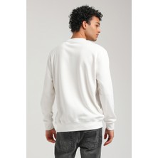New World Polo Bisiklet Yaka Ekru Slim Fit Sweatshirt 23FWM60153