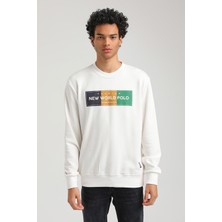 New World Polo Bisiklet Yaka Ekru Slim Fit Sweatshirt 23FWM60155