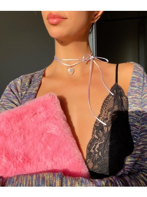 Pinky Lady Beyaz Ipli Incili Kalp Choker Kolye