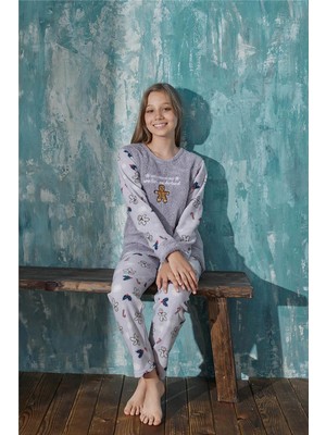 Pijama Evi Gri Wonderland Desenli Kız Çocuk Peluş Pijama Takım