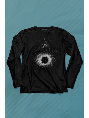 Kendim Seçtim Kara Delik Üstünde Salınan Astronot Uzay Karadelik Uzun Kollu Tişört Baskılı T-Shirt