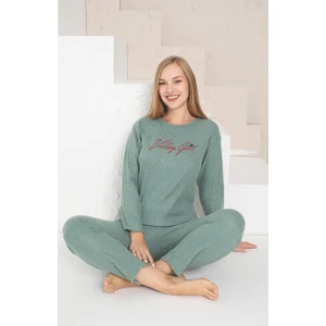 Kışlık Orta Kalınlıkta Nakışlı Pijama Takımı