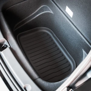 Model Y 3D Bagaj Alt Havuzu