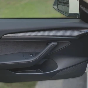 Model Y Kapı Trim Karbon Kaplama