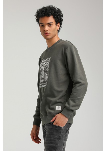 Bisiklet Yaka Haki Slim Fit Sweatshirt 23FWM60153 modelleri