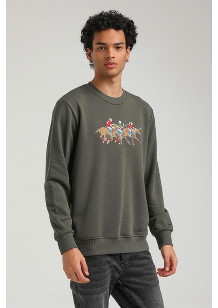 Bisiklet Yaka Haki Regular Custom Sweatshirt 23FWM60144 fırsatları