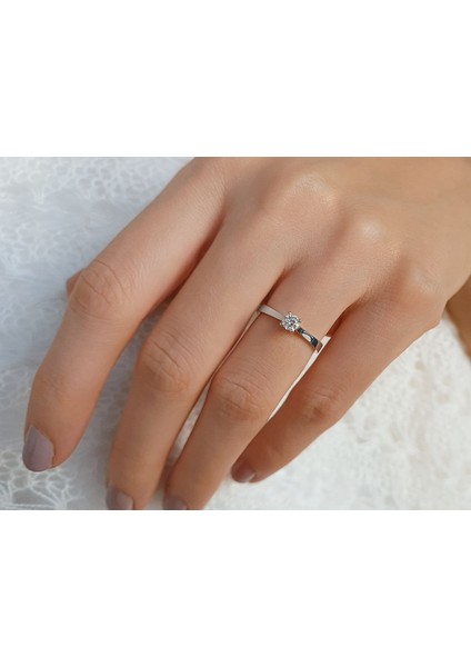 0,23 Karat Pırlanta Tektaş Yüzük 0404R0066
