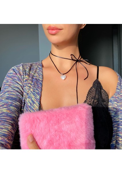 Pinky Lady Siyah Ipli Incili Kalp Choker Kolye