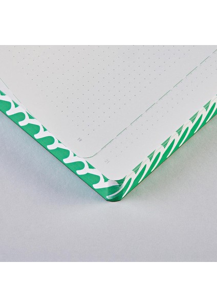 L Write Love Play Noktalı Defter