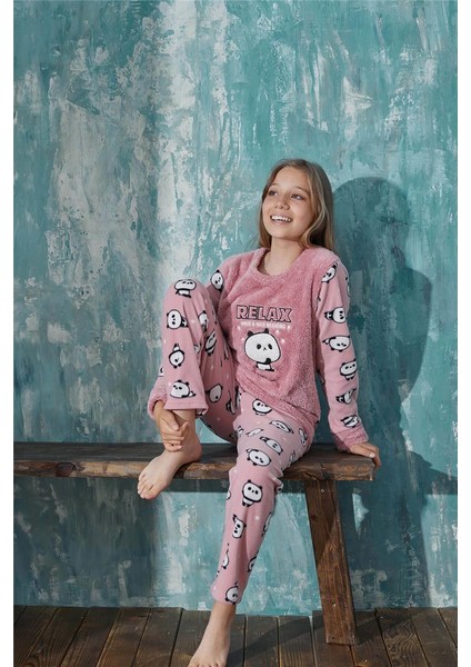 Pijama Evi Pudra Relax Panda Desenli Kız Çocuk Peluş Pijama Takım