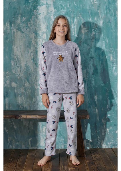 Pijama Evi Gri Wonderland Desenli Kız Çocuk Peluş Pijama Takım