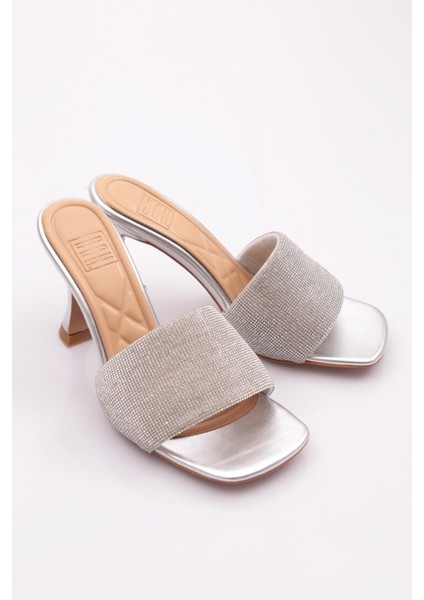 8021 Kadin Silver Taşli Topuklu Terlik fiyatları