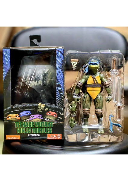 Neca Teenage Mutant Ninja Turtles Figürlerinin Mafsallı Hareketli Model Süslemelerine Sahip Yüksek Kaliteli Versiyonu (Yurt Dışından)