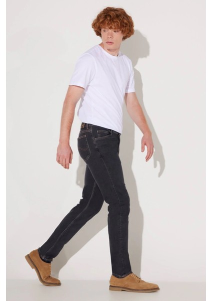 Rider Pamuklu Normal Bel Slim Fit Dar Paça Jeans Erkek Kot Pantolon L701OR47 modelleri