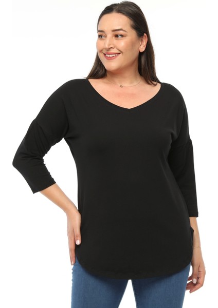 Büyük Beden Geniş V Yaka Yarım Kol Oval Yırtmaç Bluz