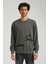 Bisiklet Yaka Haki Slim Fit Sweatshirt 23FWM60150 1