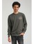 Bisiklet Yaka Haki Slim Fit Sweatshirt 23FWM60148 2