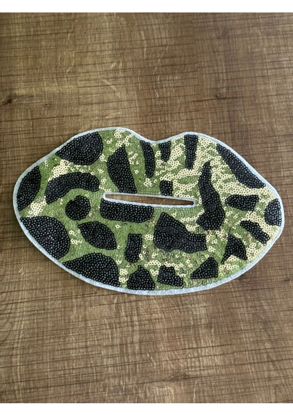 14X23 cm Ütü Ile Yapışan Leopar Pul Payetli Dudak Arma Yama Çanta Dikiş Hobi Aksesuarı