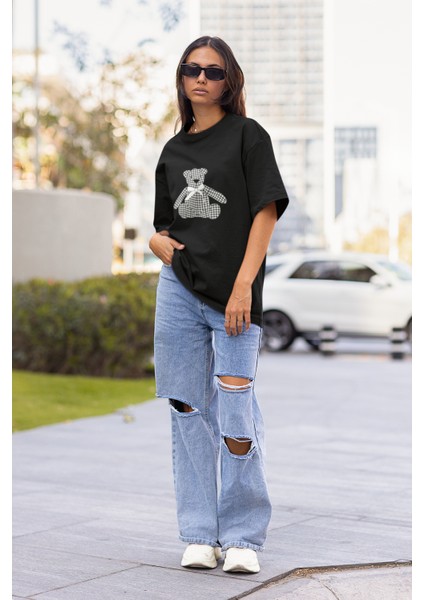 Ekose Bear Baskılı Oversize T-Shirt fiyatları