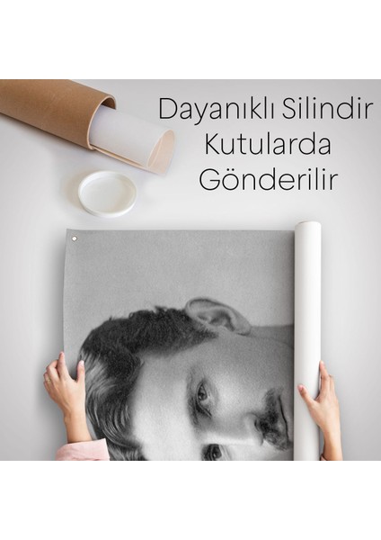Nikola Tesla Dekoratif Duvar Örtüsü - HALISI-6172