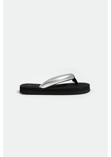 Gümüş Yumuşak Parmak Arası Acıtmaz Kadın Plaj Terliği Flipflops indirimleri