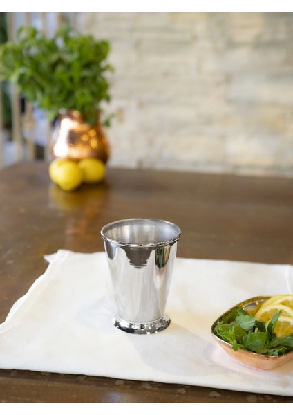 Bakır Bardak Kısa Şerbet Model Gümüş Renk modelleri