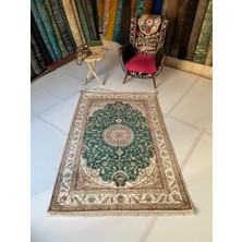 El Dokuma Ipek Halı