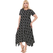 Melsay Butik Beyaz Puantiye Desen Asimetrik Kısa Kollu Elbise