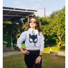 Magic Toys Beyaz Kalın Içi Polarlı Kapüşonlu Normal Kesim Desenli Crop Örme Sweatshirt