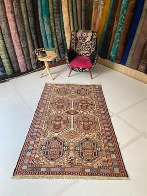 El Dokuma Iran Sumak Kilim