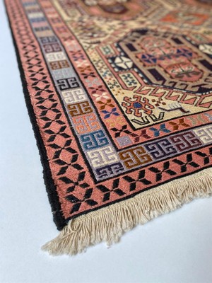 El Dokuma Iran Sumak Kilim