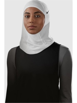 Nıke Pro Hijab 2 Black Sporcu Başörtüsü