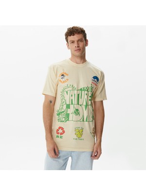 Market Nature Is Home 399001344.SND