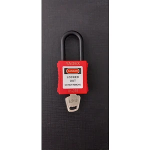 Eked BD-G11 Kilit 38 mm Plastik Çene Emniyetli Asma Kilit Kırmızı