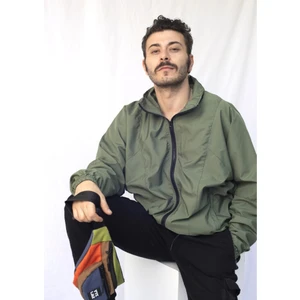 Kadın Erkek Yeşil Renkli Bomber Ceket