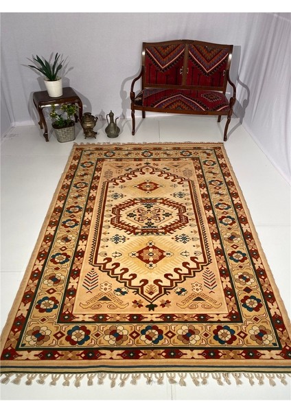 El Dokuma Antik Yörük HALI-184 x 252